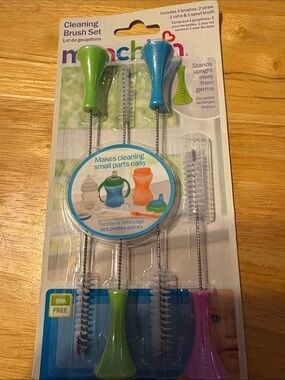Munchkin Bottle and Straw Brush Set - Blue, Green, Purple